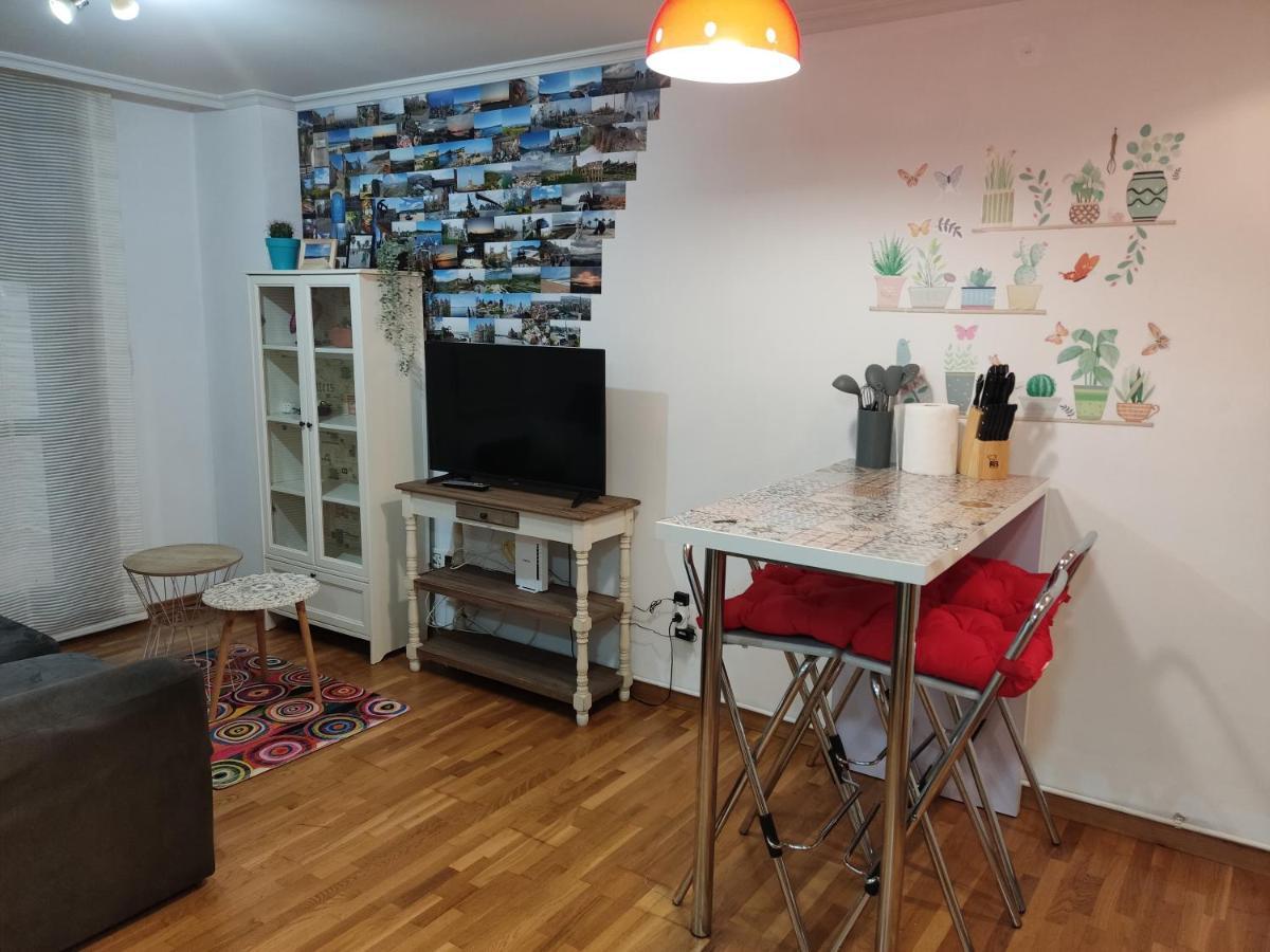 Апартаменти Pleno Centro, Alameda, 5 Minutos Casco Vello Y Estacion Ave Віго Екстер'єр фото